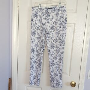 Mario Serrani White Skinny Jeans with Navy Floral Print